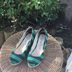 Lilly bee 🐝 size 9 woman’s shoes